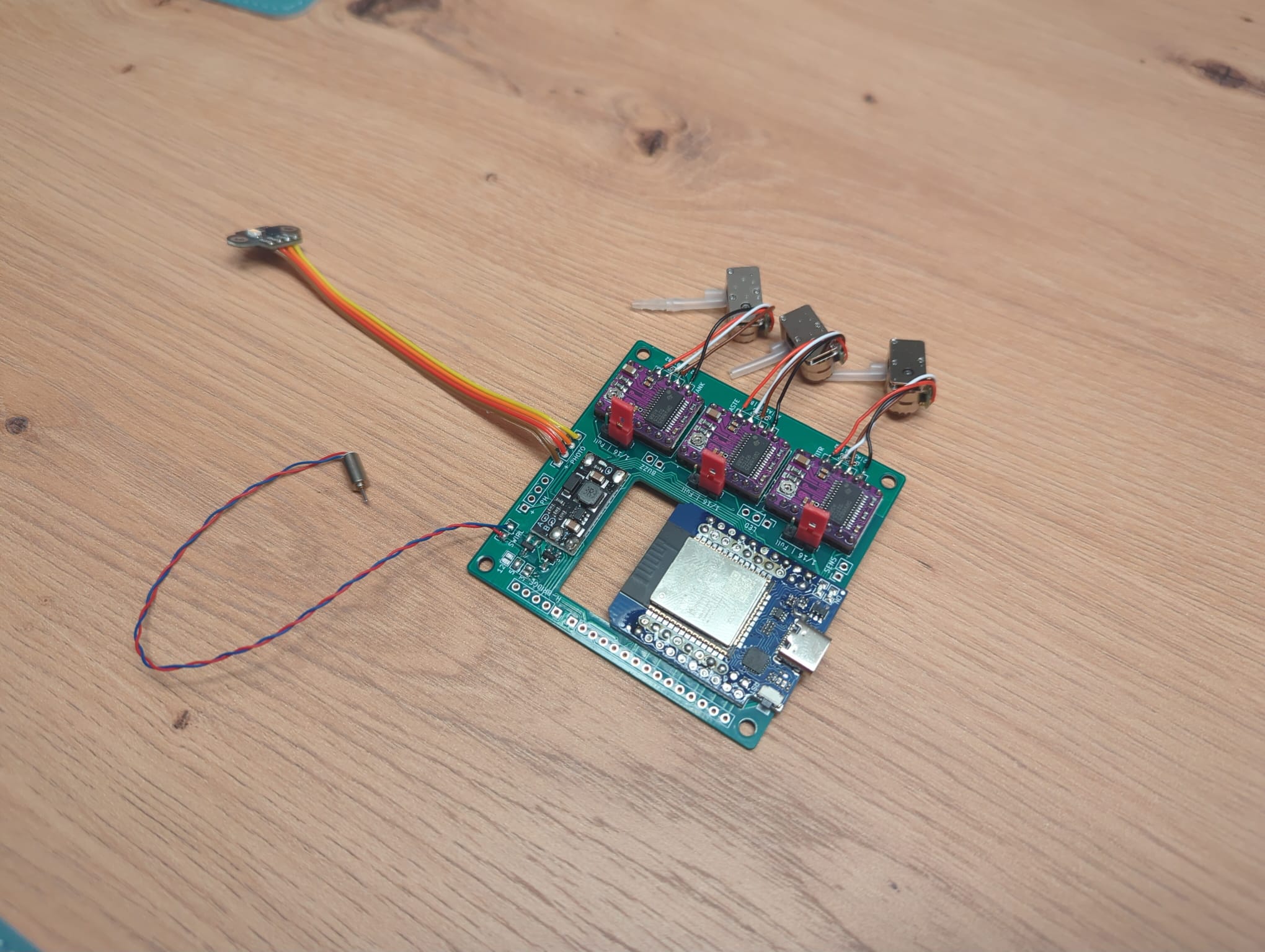 MultiMate Mainboard